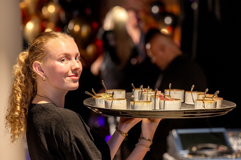 Catering opbouw door DON food & events in IJsselstein (tijdelijke afbeelding)