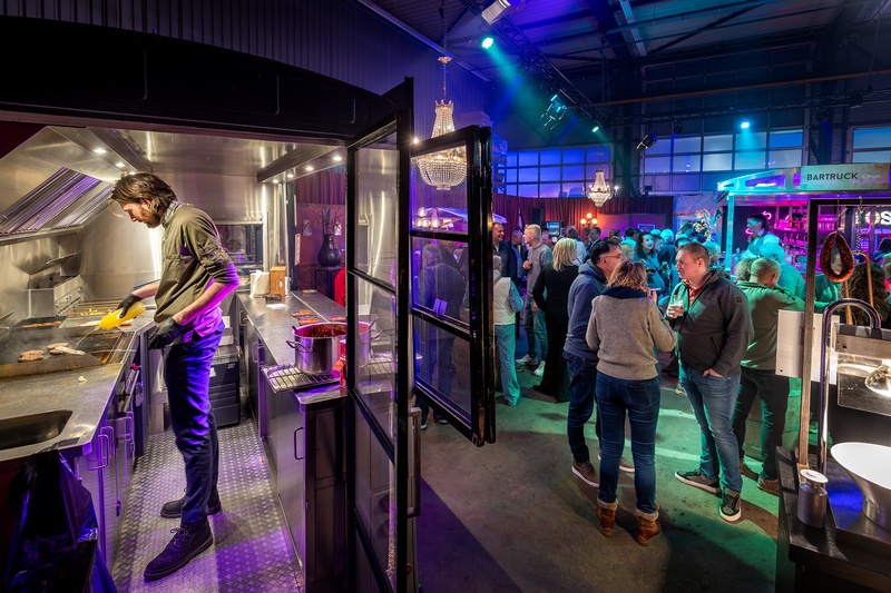 Ruimte-indeling voor een kerstevenement van DON food & events